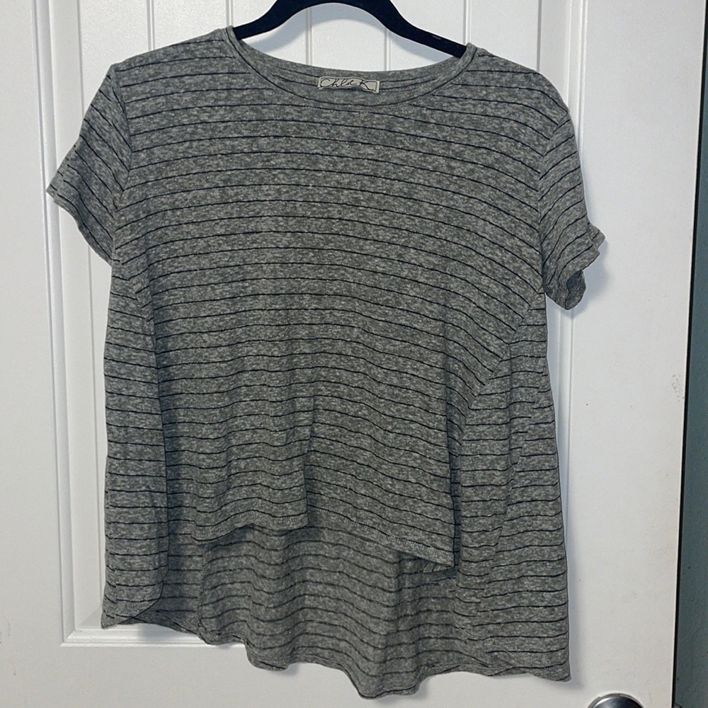 Chloe K Gray Striped Hi Low Short Sleeve Shirt